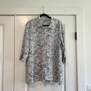 Habitat Women's‎ Button Down Tunic Blouse White Black Specs Size M